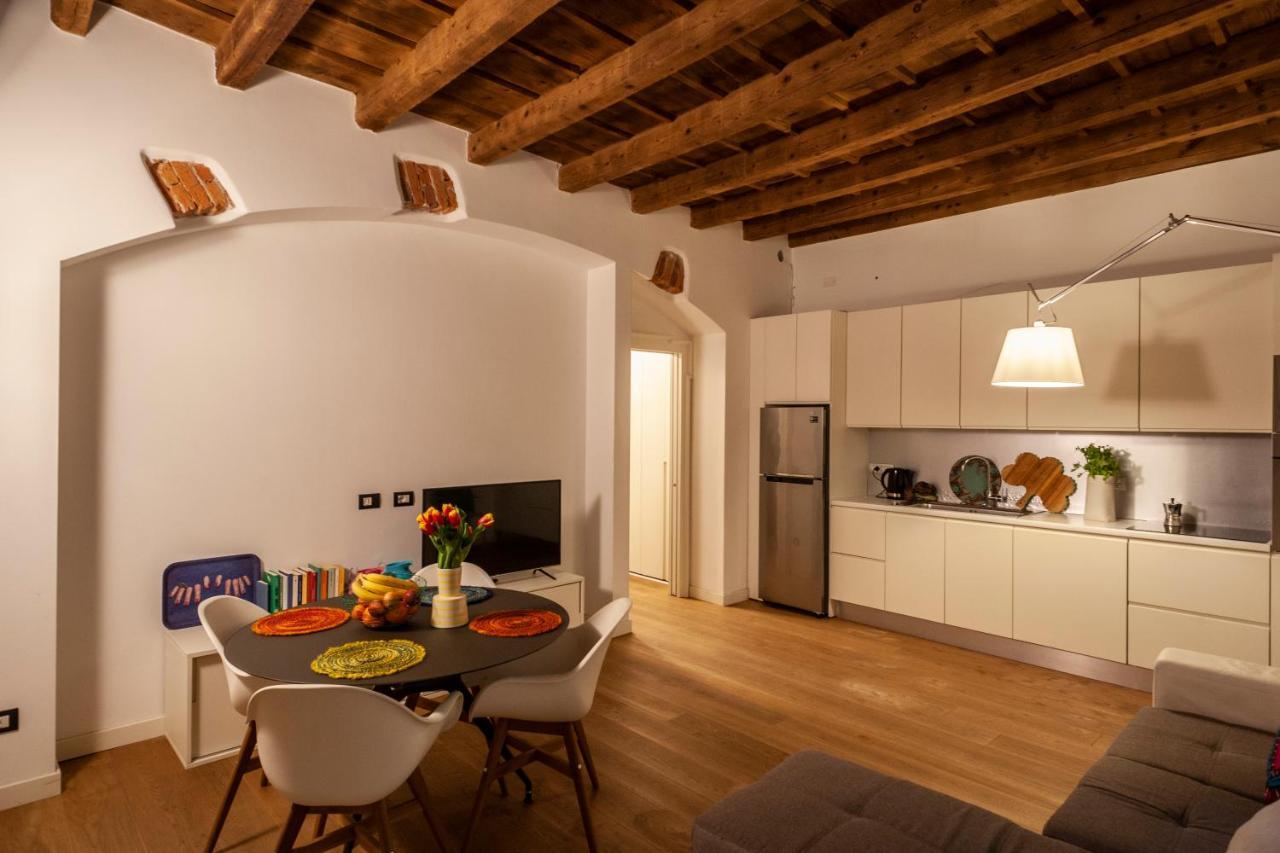 Corso Venezia, In Una Corte Esclusiva Riservata! Milan Extérieur photo